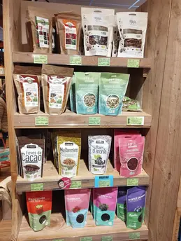 297-biocoop-forez-bio-savigneux-magasin-complement-alimentaire-bonbon.webp