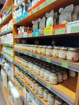 297-biocoop-forez-bio-savigneux-magasin-compote-confiture-maman-bebe.webp