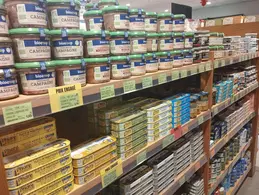 297-biocoop-forez-bio-savigneux-magasin-pate-conserve-sardine-thon-poisson-epicerie.webp